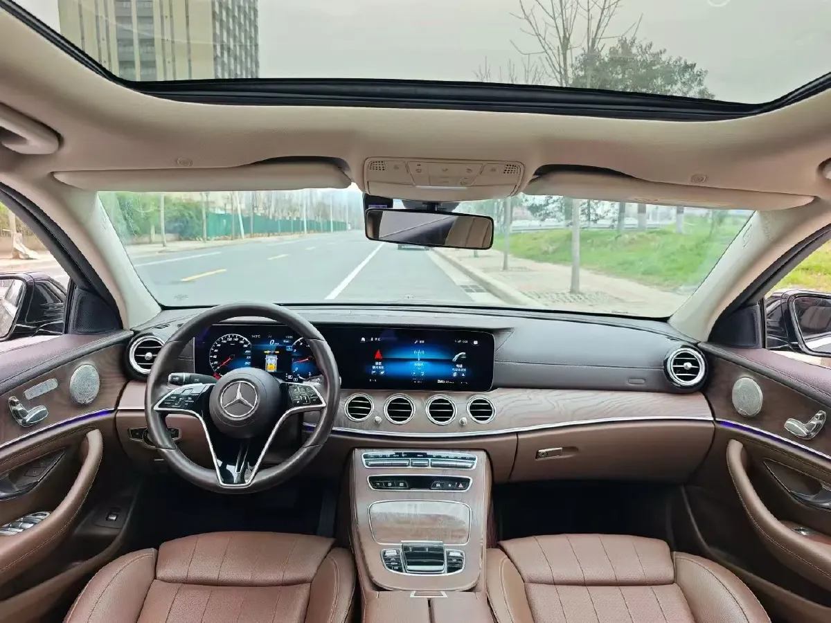 2021 Mercedes-Benz E Class 2.0T 197HP L4 9AT,autocango,china used car exporter,china ev exporter,chinese used car exporter,chinese used ev exporter