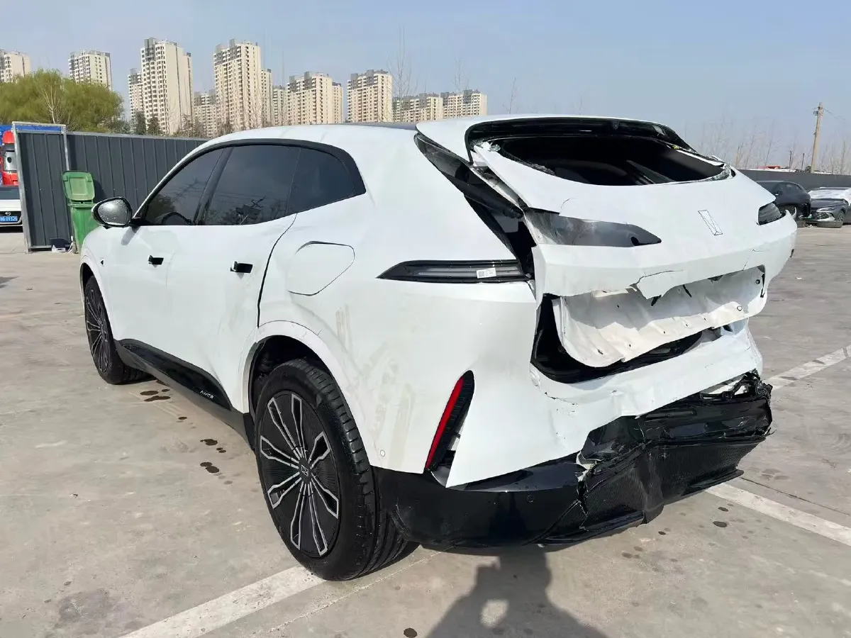 2024 Avatr 07 1.5T 156HP L4 REEV 39.05KWH,autocango,china used car exporter,china ev exporter,chinese used car exporter,chinese used ev exporter