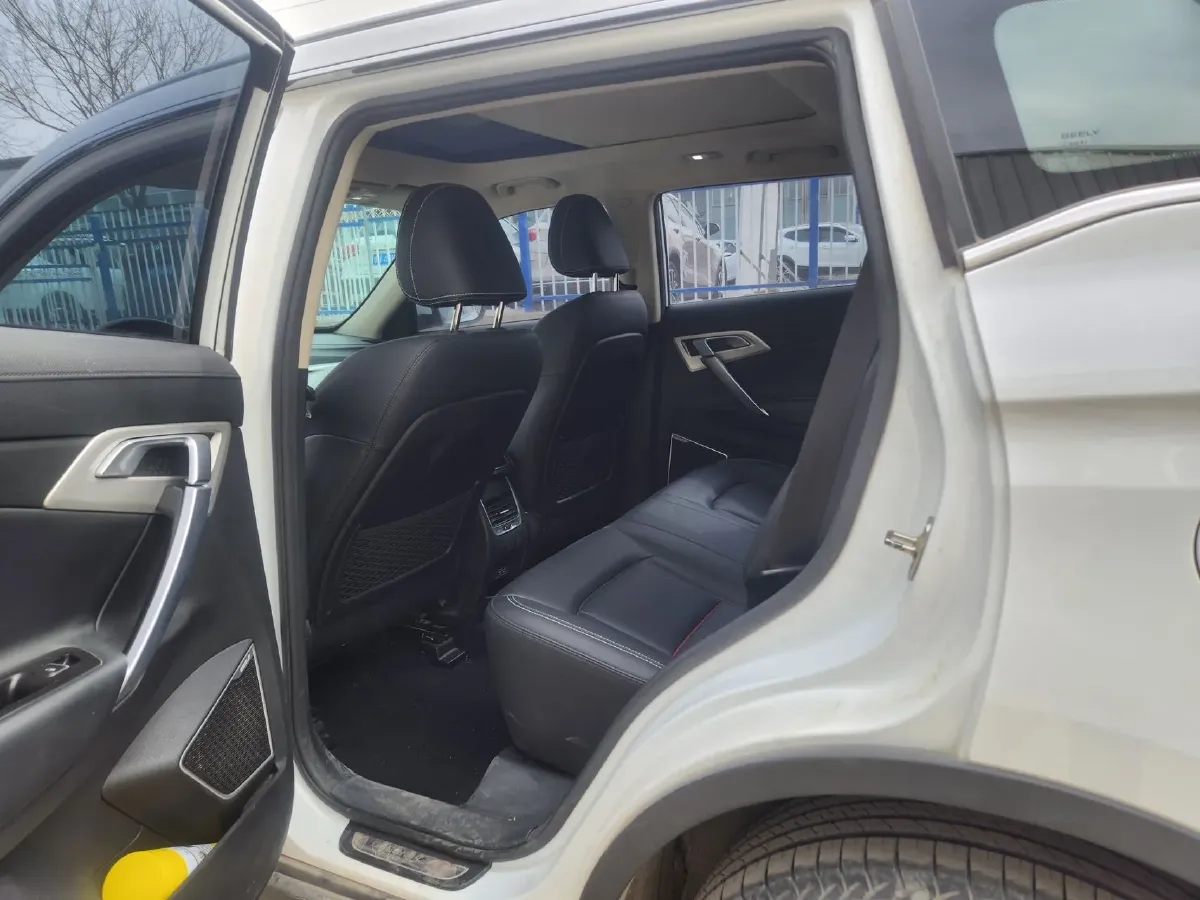 2018 Geely Azkarra 1.8T 184HP L4 6AT,autocango,china used car exporter,china ev exporter,chinese used car exporter,chinese used ev exporter