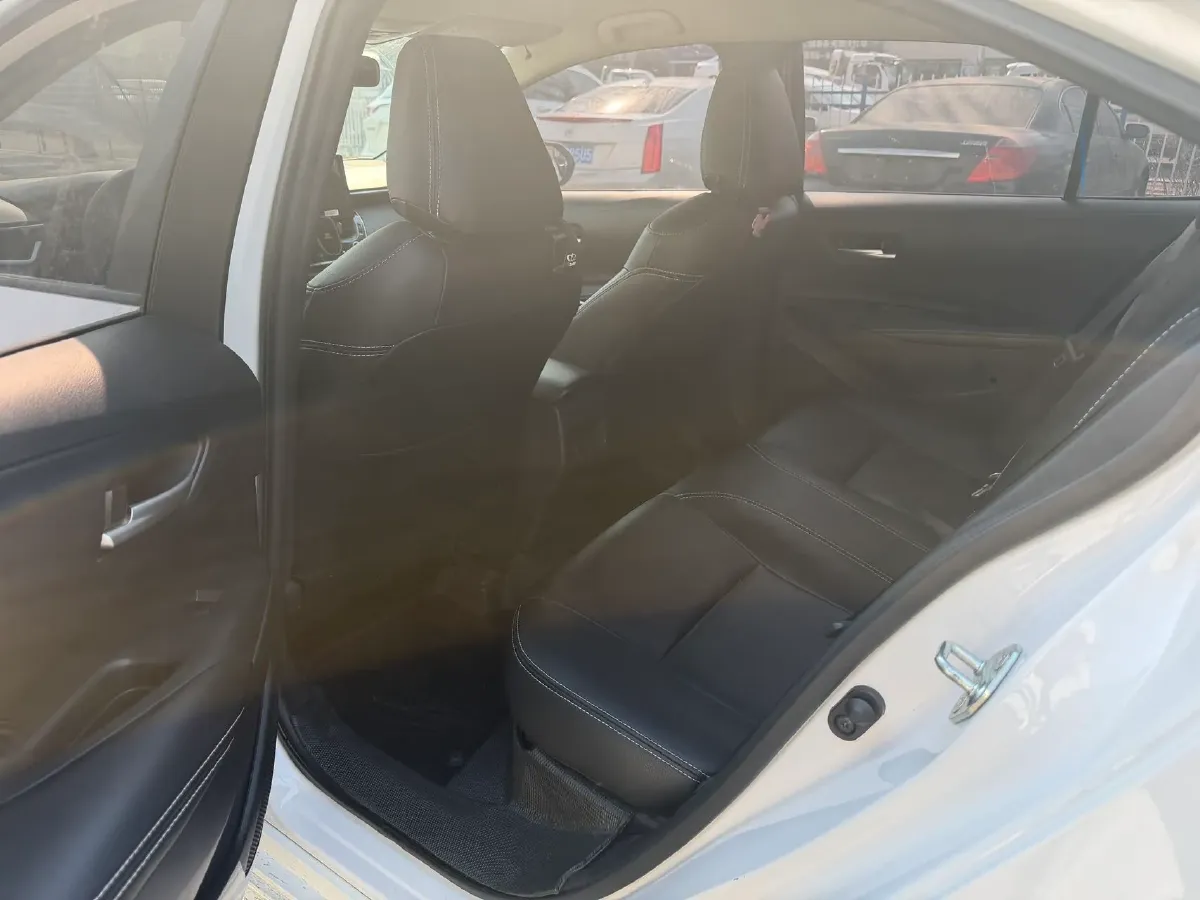 2022 Toyota Corolla 1.8L 98HP L4 E-CVT Hybrid,autocango,china used car exporter,china ev exporter,chinese used car exporter,chinese used ev exporter