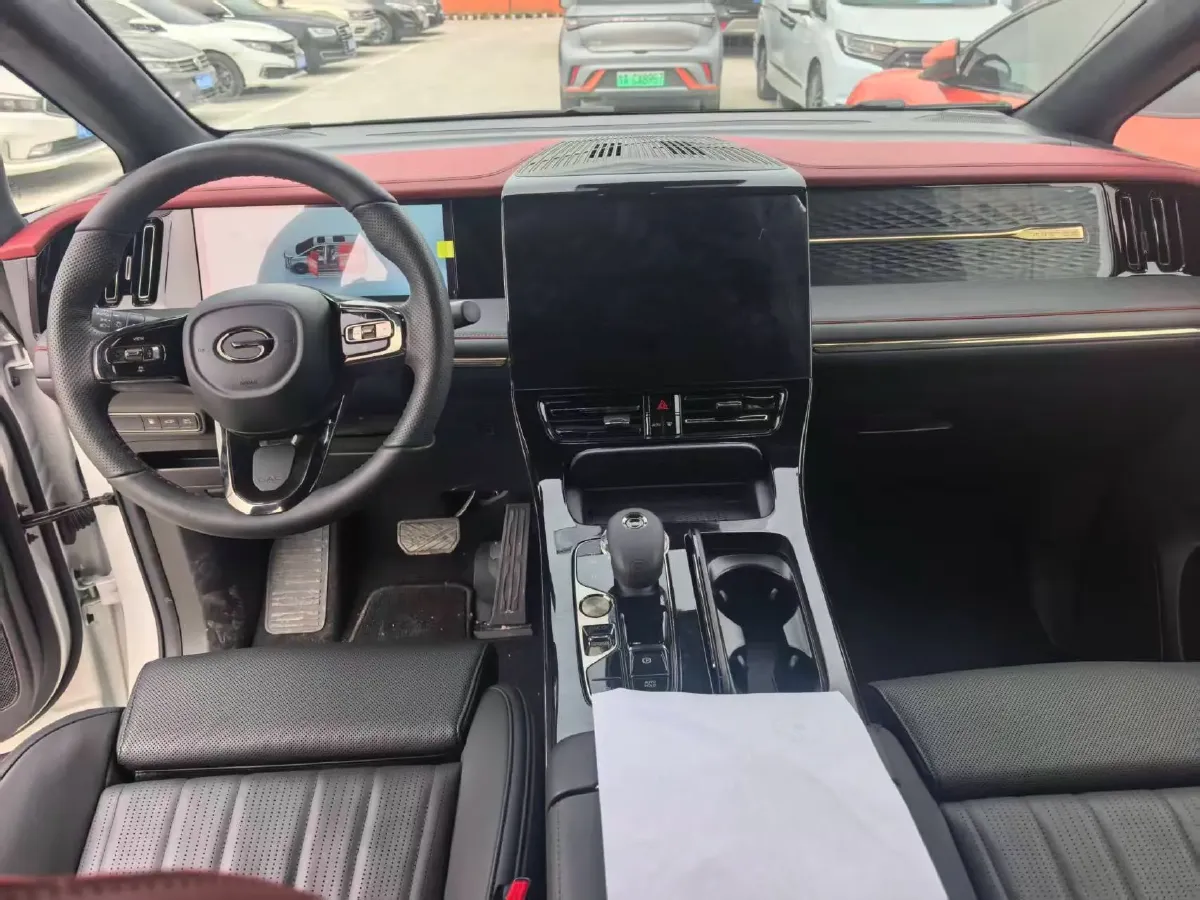 2025 GAC Trumpchi M8 2.0T 190HP L4 2DHT Hybrid,autocango,china used car exporter,china ev exporter,chinese used car exporter,chinese used ev exporter