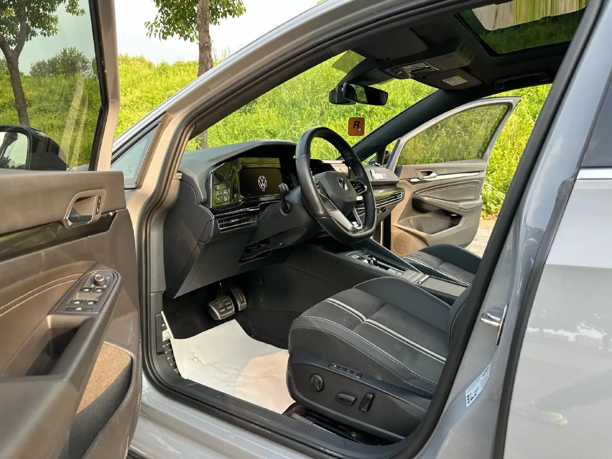 2021 Volkswagen Golf 1.4T 150HP L4 7DCT,autocango,china used car exporter,china ev exporter,chinese used car exporter,chinese used ev exporter