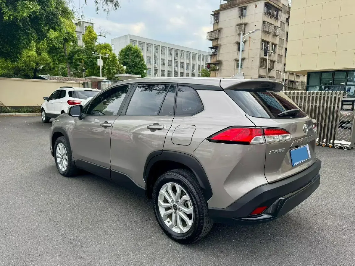 2023 Toyota Frontlander 2.0L 171HP L4 CVT,autocango,china used car exporter,china ev exporter,chinese used car exporter,chinese used ev exporter