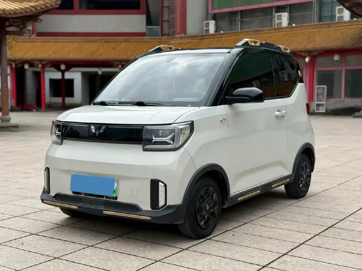 2022 WuLing HongGuang MINI EV BEV 26.5KWH,autocango,china used car exporter,china ev exporter,chinese used car exporter,chinese used ev exporter