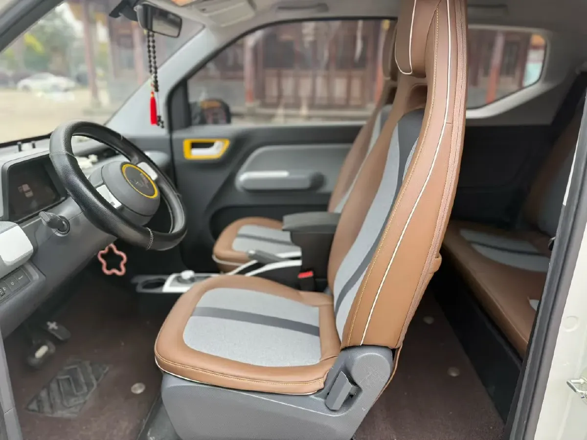 2022 WuLing HongGuang MINI EV BEV 26.5KWH,autocango,china used car exporter,china ev exporter,chinese used car exporter,chinese used ev exporter