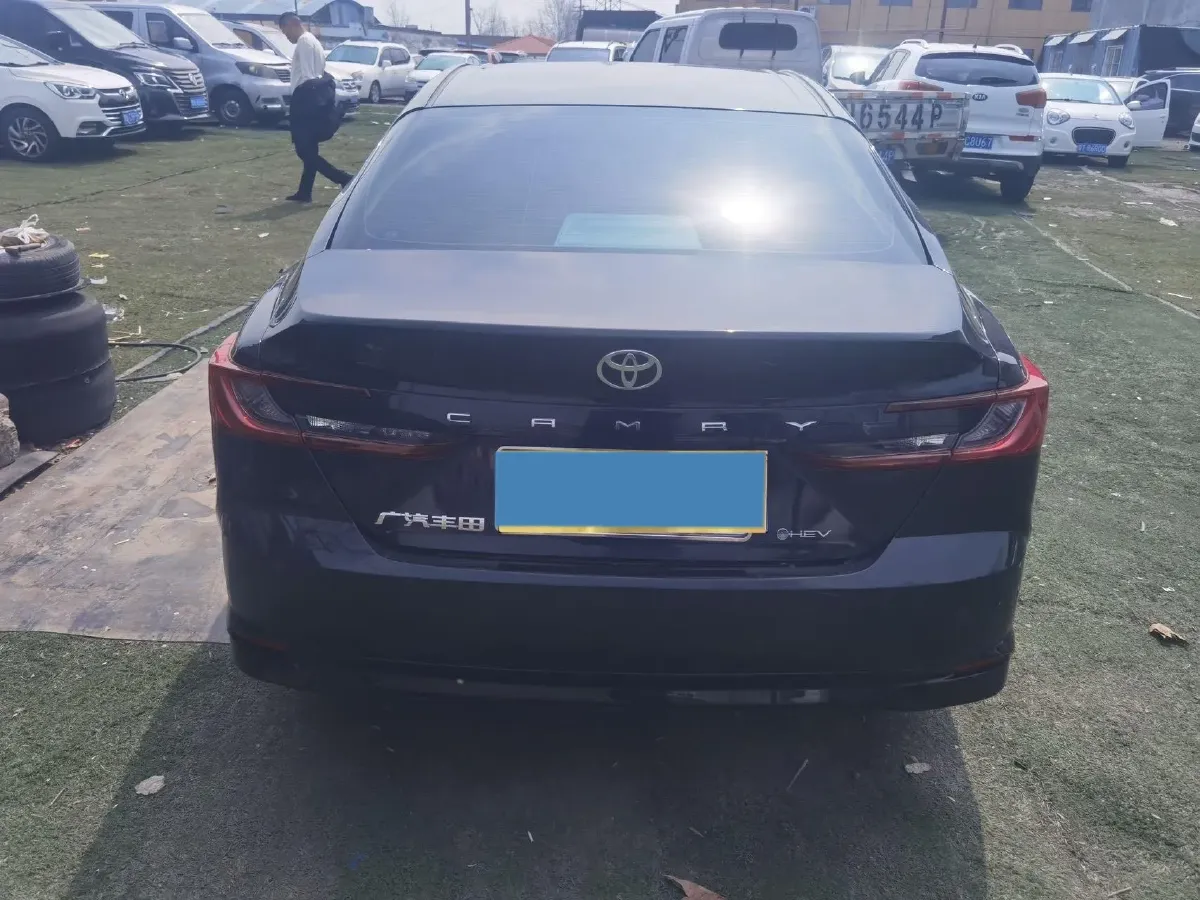 2024 Toyota Camry 2.0L 152HP L4 E-CVT Hybrid,autocango,china used car exporter,china ev exporter,chinese used car exporter,chinese used ev exporter