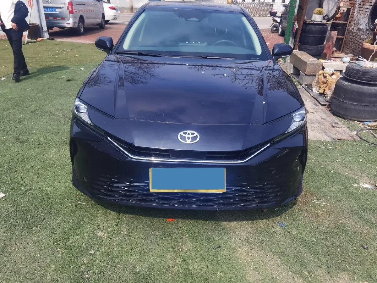 2024 Toyota Camry 2.0L 152HP L4 E-CVT Hybrid,autocango,china used car exporter,china ev exporter,chinese used car exporter,chinese used ev exporter