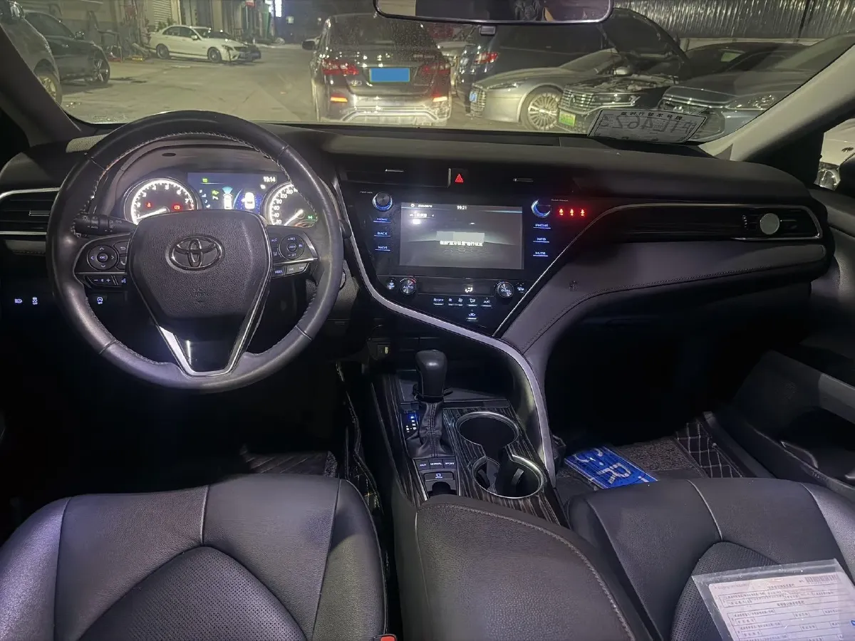 2019 Toyota Camry 2.5L 209HP L4 8AT,autocango,china used car exporter,china ev exporter,chinese used car exporter,chinese used ev exporter