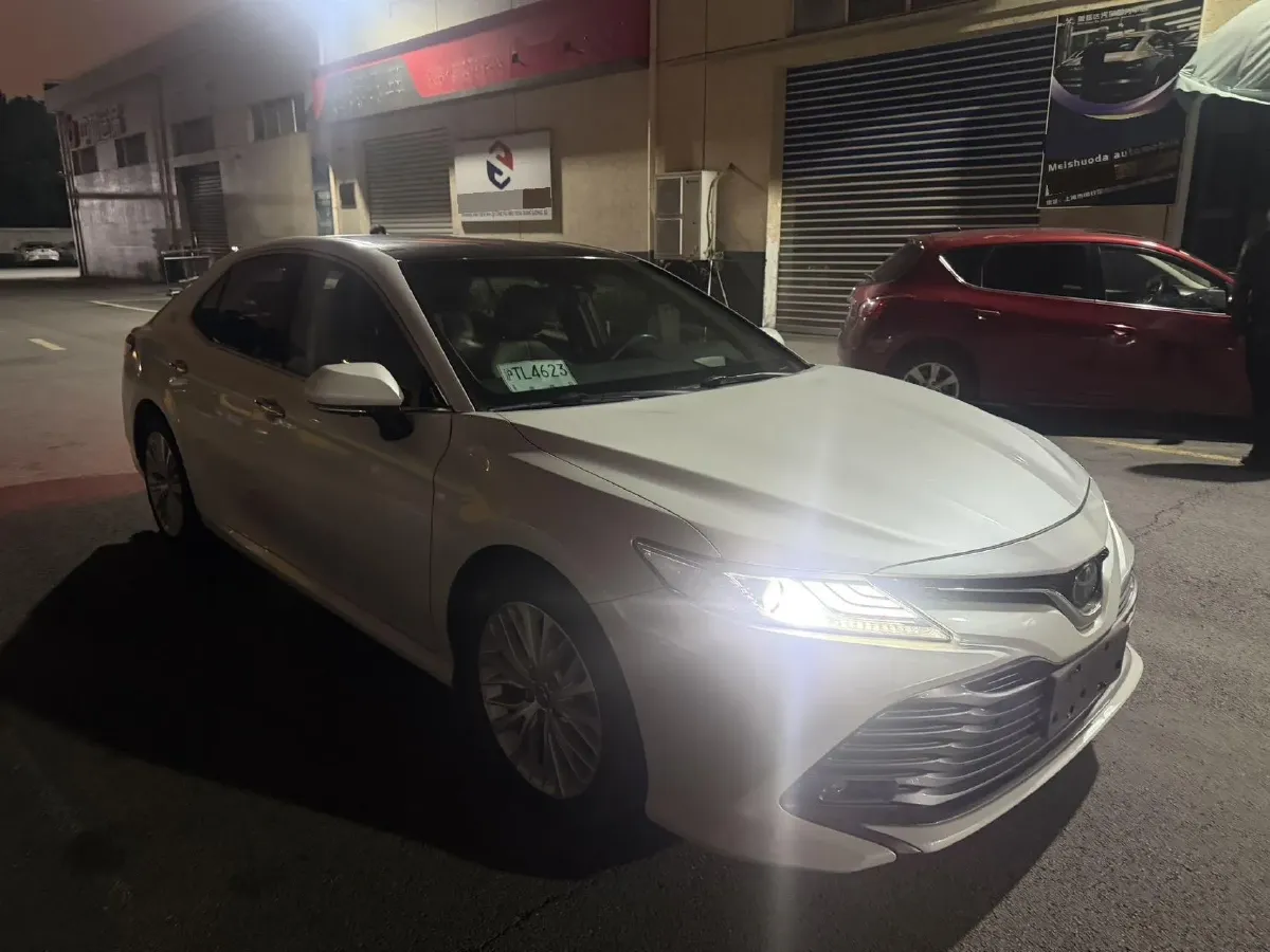 2019 Toyota Camry 2.5L 209HP L4 8AT,autocango,china used car exporter,china ev exporter,chinese used car exporter,chinese used ev exporter