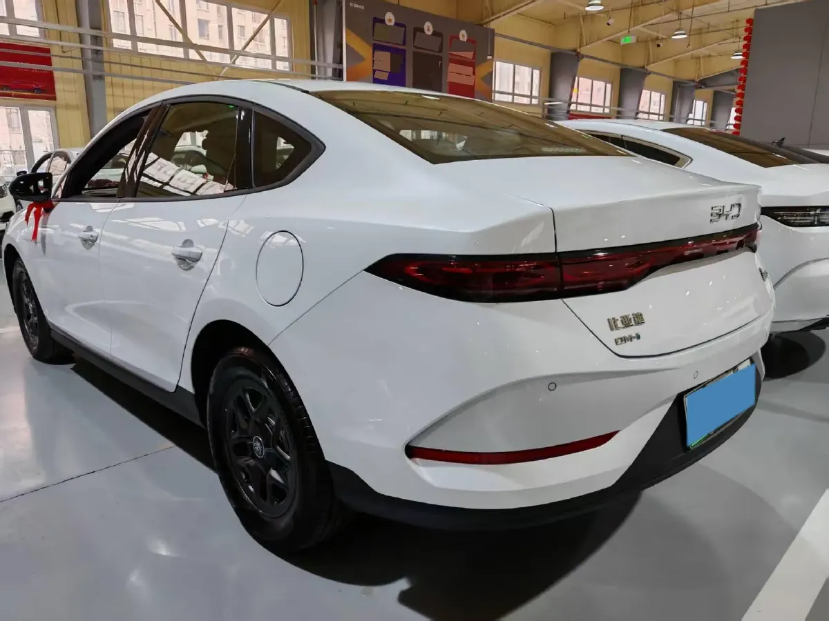 2025 BYD Qin Plus 1.5L 101HP L4 E-CVT PHEV 7.68KWH,autocango,china used car exporter,china ev exporter,chinese used car exporter,chinese used ev exporter