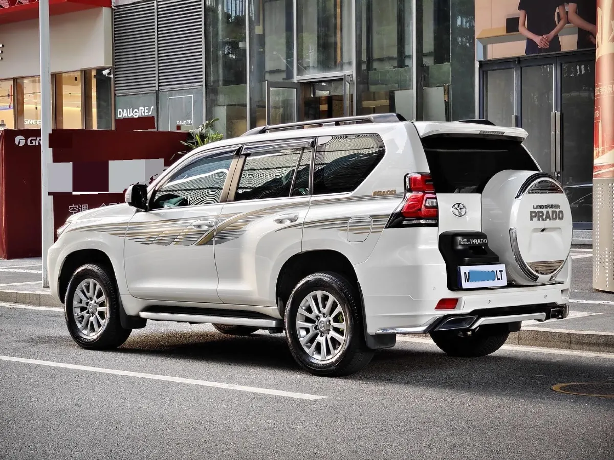 2018 Volvo XC90 2.0T 254HP L4 8AT,autocango,china used car exporter,china ev exporter,chinese used car exporter,chinese used ev exporter