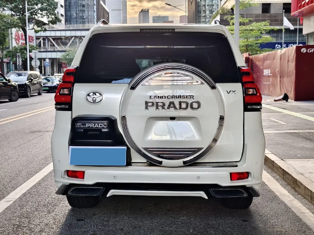 2018 Volvo XC90 2.0T 254HP L4 8AT,autocango,china used car exporter,china ev exporter,chinese used car exporter,chinese used ev exporter