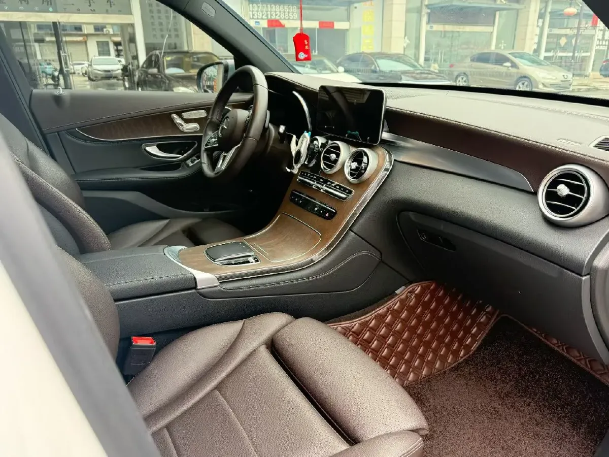 2020 Mercedes-Benz GLC Class 2.0T 197HP L4 9AT,autocango,china used car exporter,china ev exporter,chinese used car exporter,chinese used ev exporter