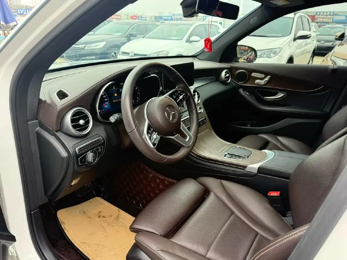 2020 Mercedes-Benz GLC Class 2.0T 197HP L4 9AT,autocango,china used car exporter,china ev exporter,chinese used car exporter,chinese used ev exporter