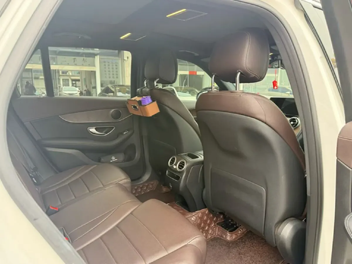 2020 Mercedes-Benz GLC Class 2.0T 197HP L4 9AT,autocango,china used car exporter,china ev exporter,chinese used car exporter,chinese used ev exporter