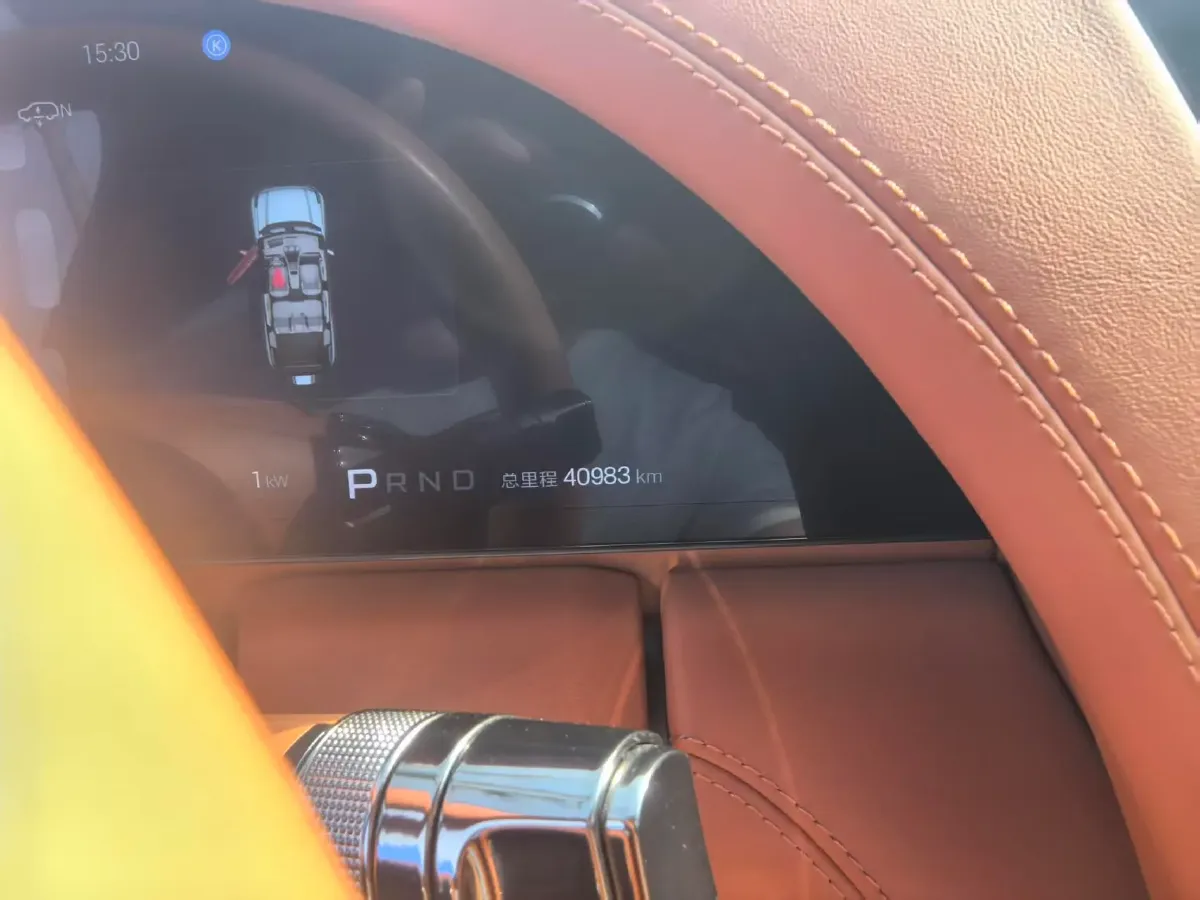 2023 YangWang U8 2.0T 272HP L4 REEV 49.05KWH,autocango,china used car exporter,china ev exporter,chinese used car exporter,chinese used ev exporter