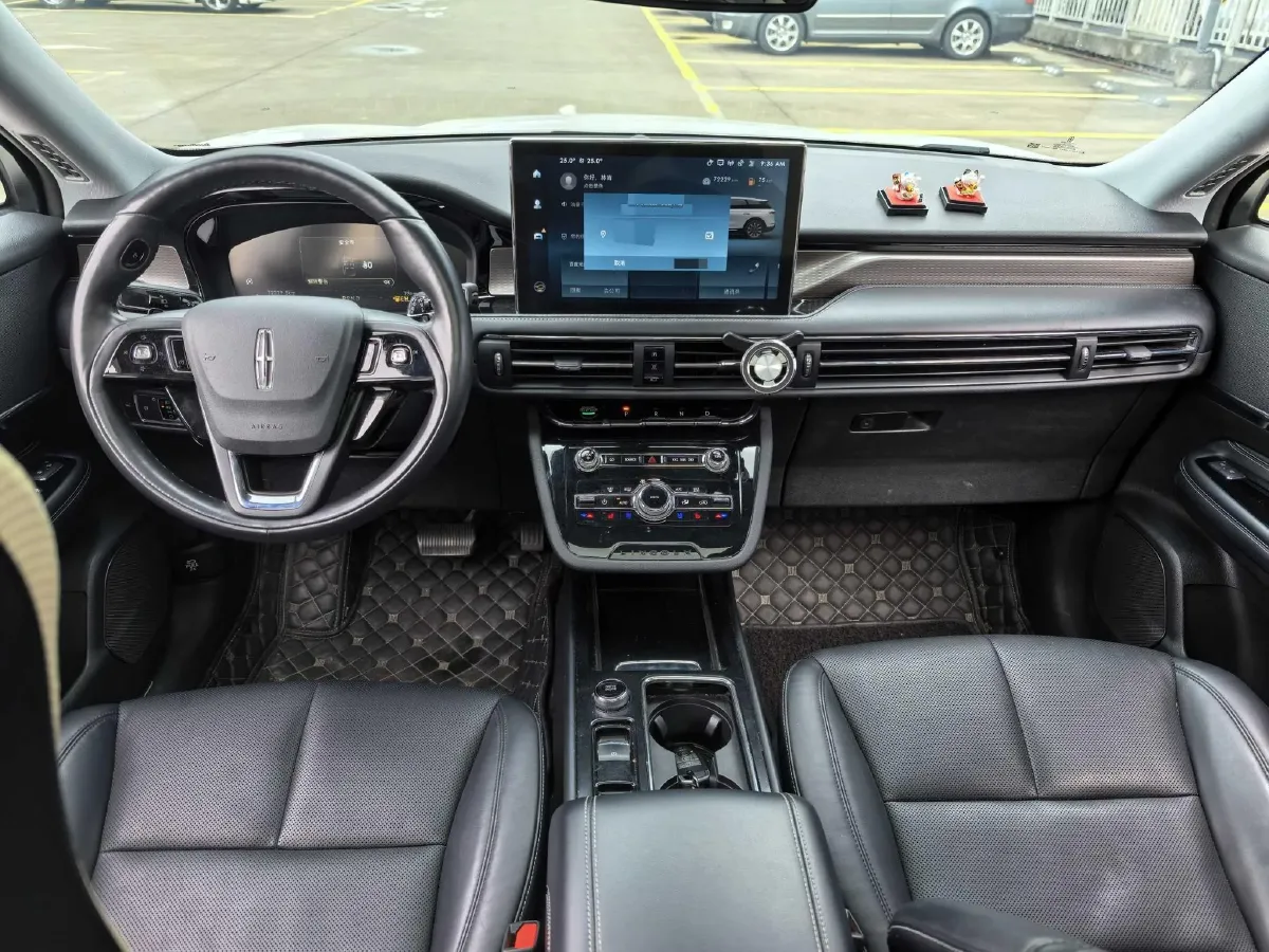 2022 Lincoln Corsair 2.0T 245HP L4 8AT,autocango,china used car exporter,china ev exporter,chinese used car exporter,chinese used ev exporter