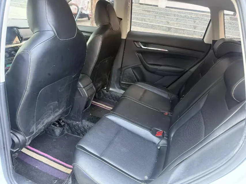 2021 Skoda Kamiq 1.5L 112HP L4 6AT,autocango,china used car exporter,china ev exporter,chinese used car exporter,chinese used ev exporter