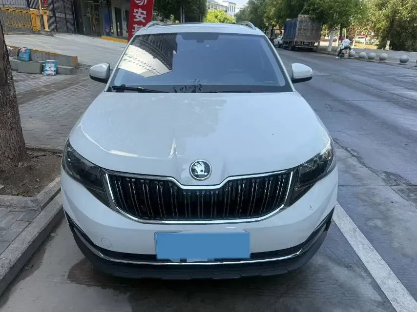2021 Skoda Kamiq 1.5L 112HP L4 6AT,autocango,china used car exporter,china ev exporter,chinese used car exporter,chinese used ev exporter