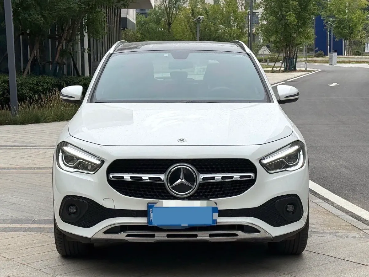 2020 Mercedes-Benz GLA Class 1.3T 163HP L4 7DCT,autocango,china used car exporter,china ev exporter,chinese used car exporter,chinese used ev exporter