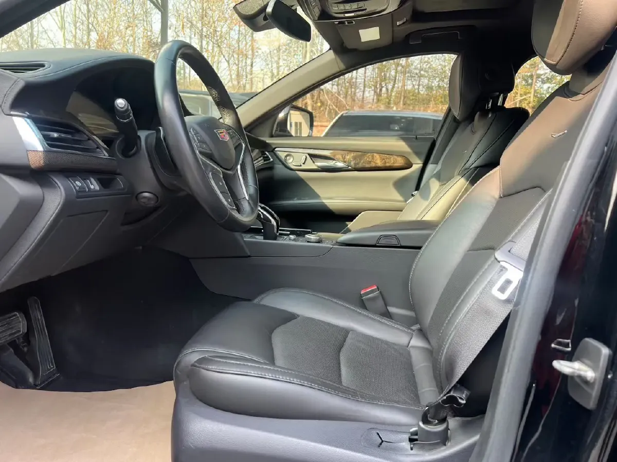 2022 Cadillac CT6 2.0T 237HP L4 10AT,autocango,china used car exporter,china ev exporter,chinese used car exporter,chinese used ev exporter