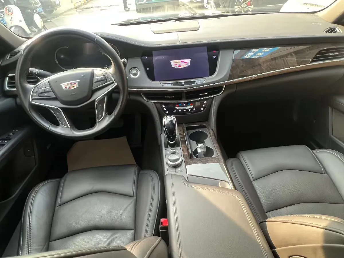 2022 Cadillac CT6 2.0T 237HP L4 10AT,autocango,china used car exporter,china ev exporter,chinese used car exporter,chinese used ev exporter