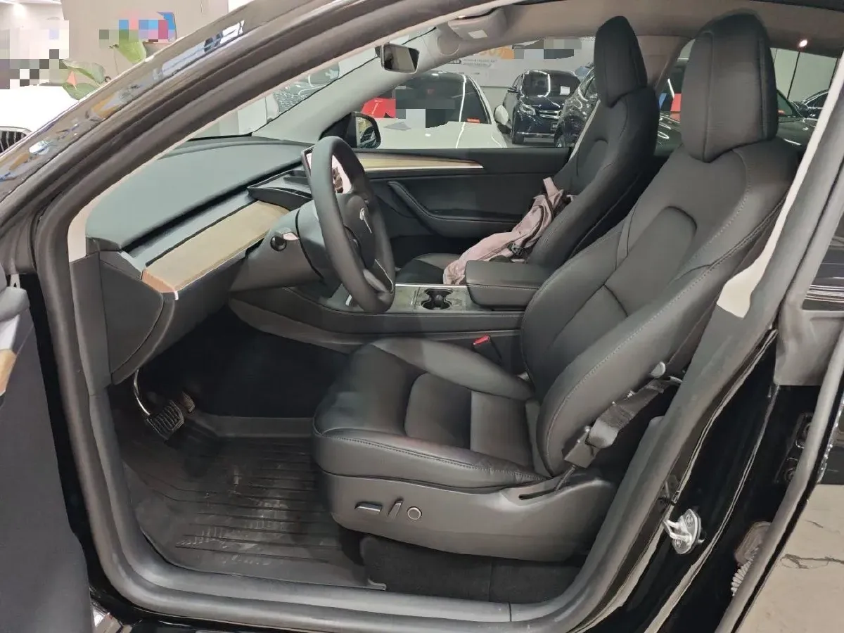 2022 Tesla Model Y BEV 60KWH,autocango,china used car exporter,china ev exporter,chinese used car exporter,chinese used ev exporter