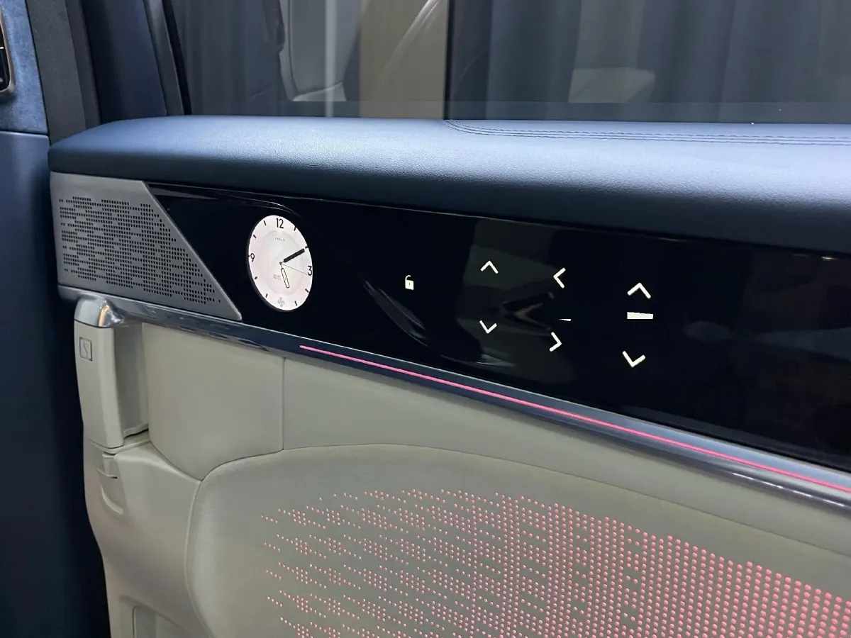 2022 Zeekr 009 BEV 116KWH,autocango,china used car exporter,china ev exporter,chinese used car exporter,chinese used ev exporter