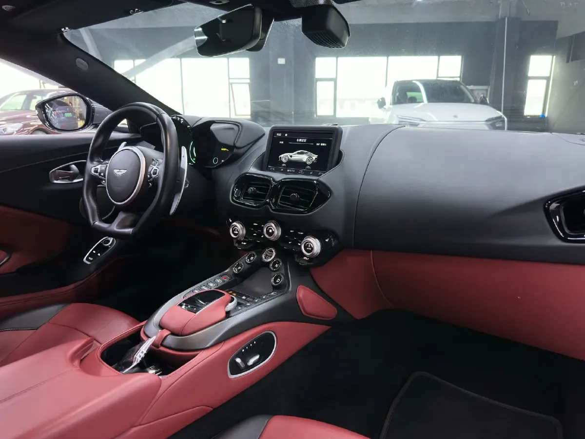 2022 BMW X7 4.4T 530HP V8 8AT,autocango,china used car exporter,china ev exporter,chinese used car exporter,chinese used ev exporter