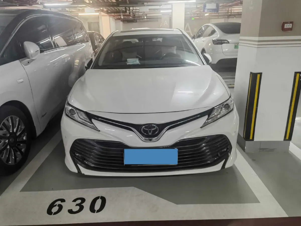 2018 Toyota Camry 2.0L 169HP L4 6AT,autocango,china used car exporter,china ev exporter,chinese used car exporter,chinese used ev exporter