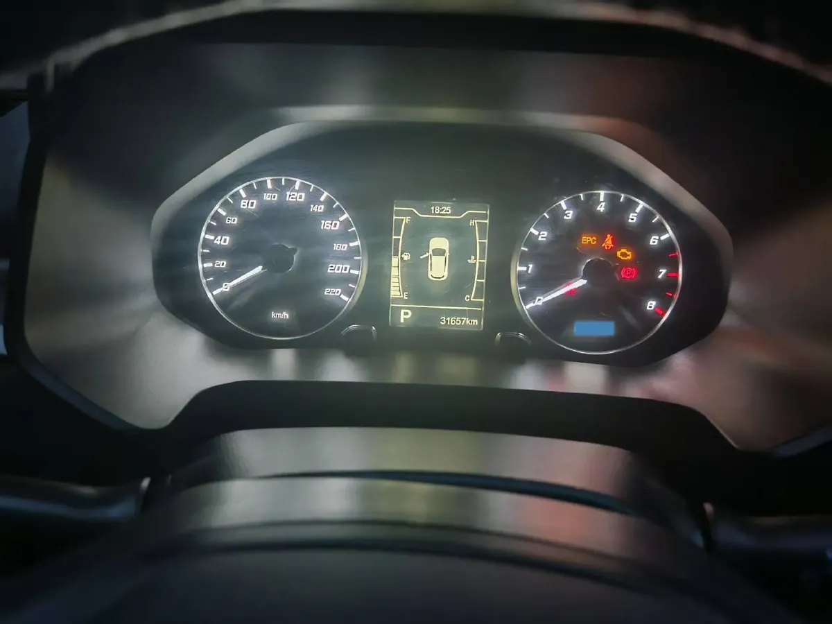 2021 Chery Tiggo 5x 1.5T 156HP L4 CVT,autocango,china used car exporter,china ev exporter,chinese used car exporter,chinese used ev exporter