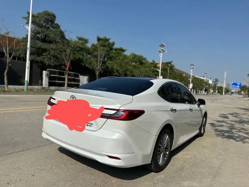2024 Toyota Camry 2.0L 152HP L4 E-CVT Hybrid,autocango,china used car exporter,china ev exporter,chinese used car exporter,chinese used ev exporter