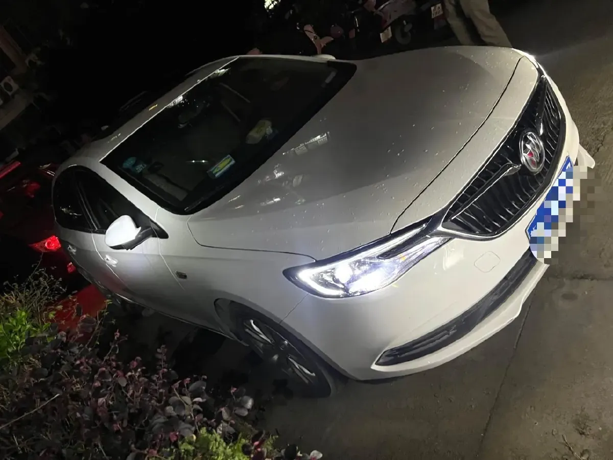 2019 Buick Excelle 1.0T 125HP L3 6DCT,autocango,china used car exporter,china ev exporter,chinese used car exporter,chinese used ev exporter