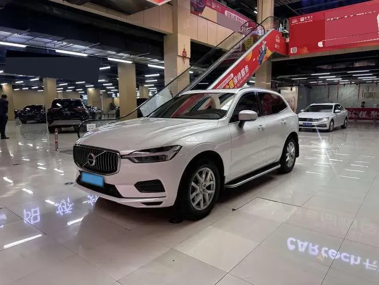 2018 Volvo XC60 2.0T 254HP L4 8AT,autocango,china used car exporter,china ev exporter,chinese used car exporter,chinese used ev exporter