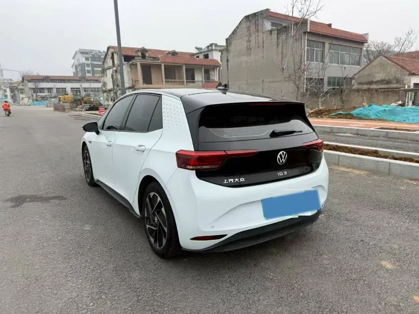2023 Volkswagen ID.3 BEV 52.8KWH,autocango,china used car exporter,china ev exporter,chinese used car exporter,chinese used ev exporter