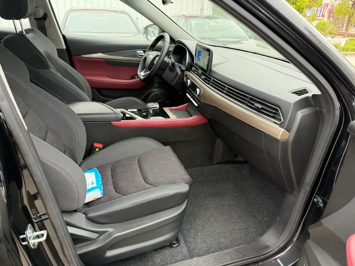 2022 Jetour X70S 1.5T 156HP L4 6DCT,autocango,china used car exporter,china ev exporter,chinese used car exporter,chinese used ev exporter