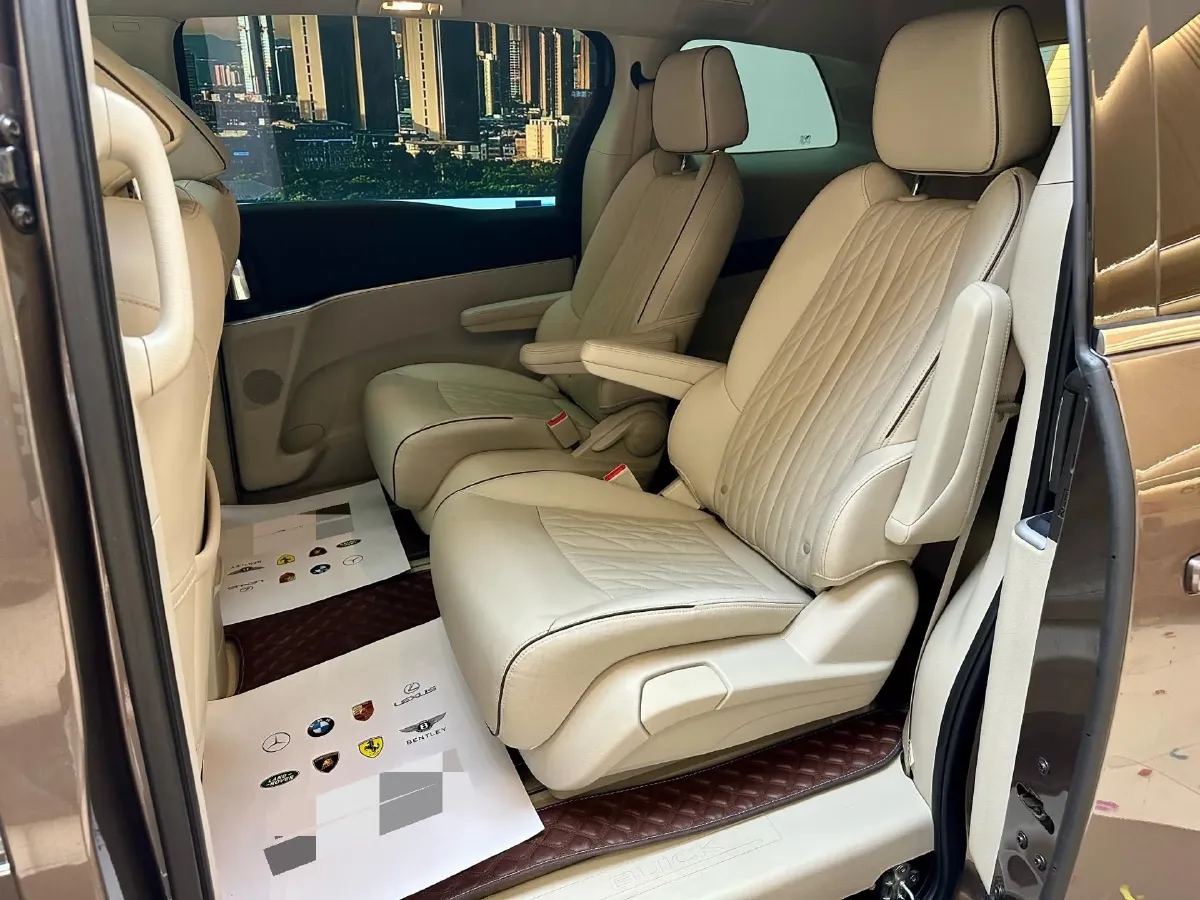 2022 Buick GL8 2.0T 237HP L4 9AT,autocango,china used car exporter,china ev exporter,chinese used car exporter,chinese used ev exporter