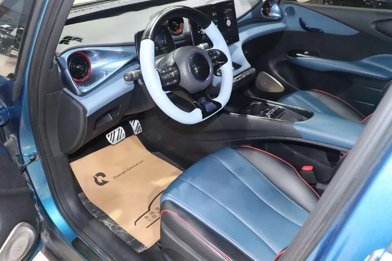 2023 BYD Dolphin BEV 44.928KWH,autocango,china used car exporter,china ev exporter,chinese used car exporter,chinese used ev exporter