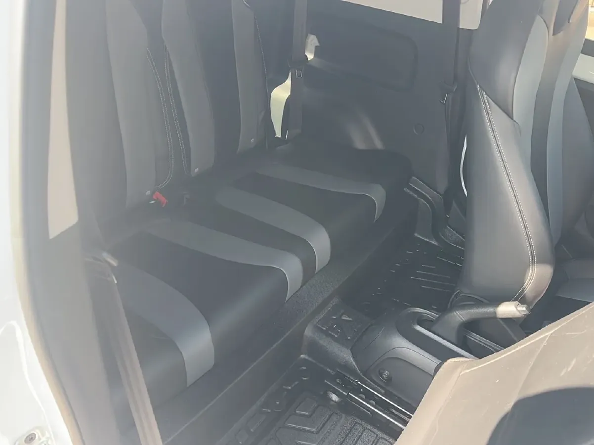 2022 Roewe Clever BEV 29KWH,autocango,china used car exporter,china ev exporter,chinese used car exporter,chinese used ev exporter