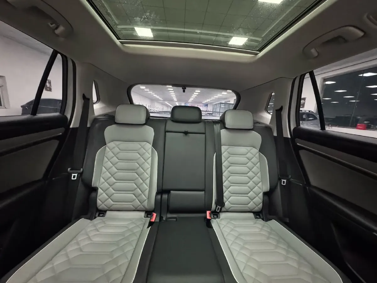 2023 Volkswagen Tayron 1.4T 150HP L4 7DCT,autocango,china used car exporter,china ev exporter,chinese used car exporter,chinese used ev exporter