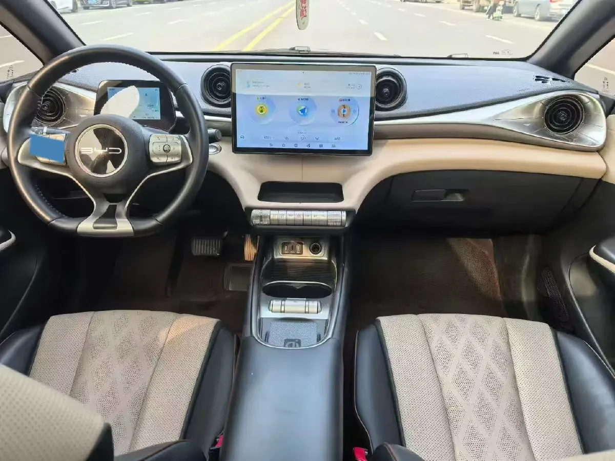 2023 BYD Dolphin BEV 44.928KWH,autocango,china used car exporter,china ev exporter,chinese used car exporter,chinese used ev exporter