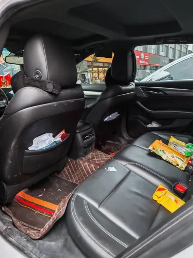 2021 Cadillac CT5 2.0T 237HP L4 10AT,autocango,china used car exporter,china ev exporter,chinese used car exporter,chinese used ev exporter