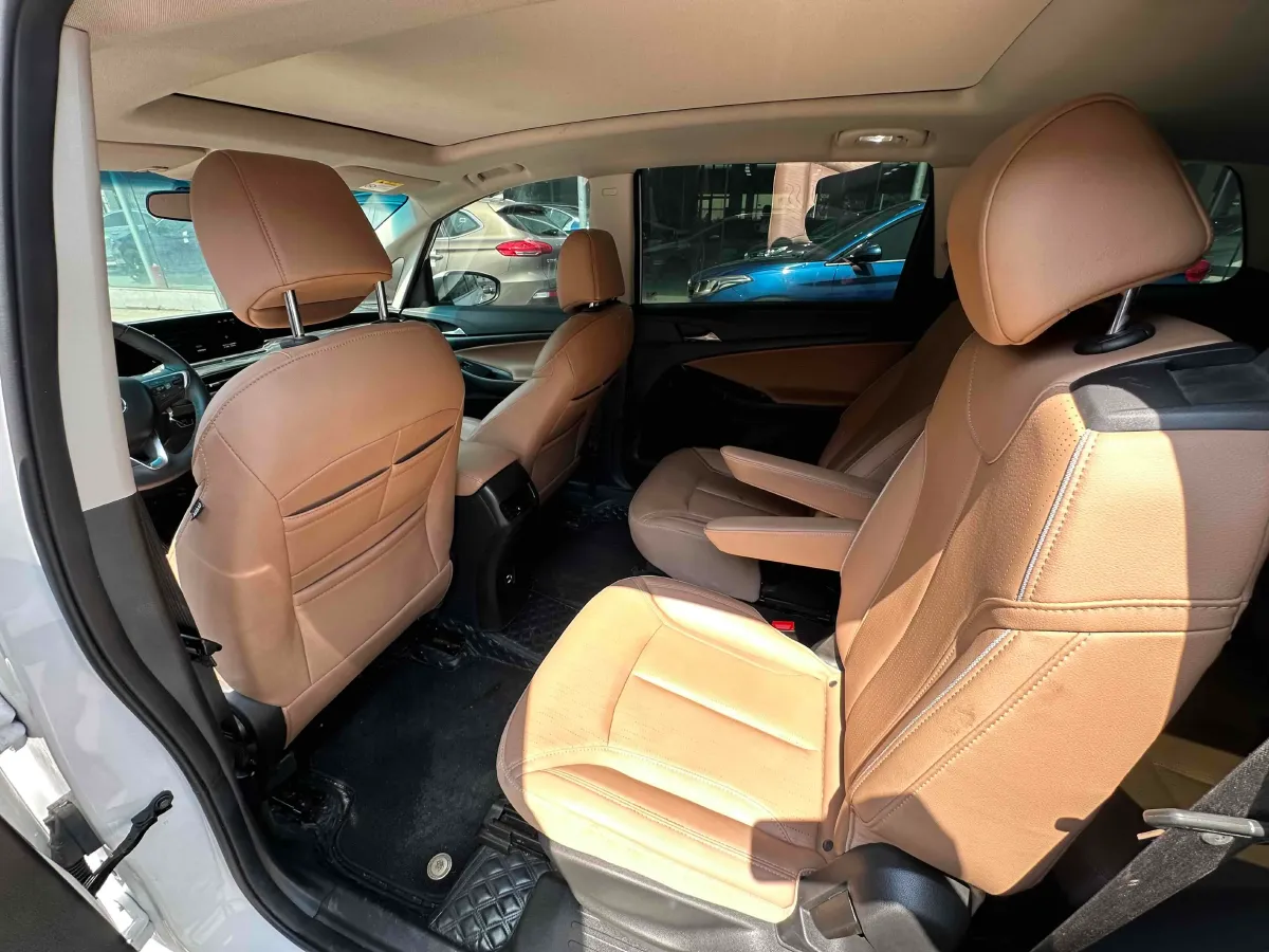 2021 Buick GL6 1.3T 163HP L3 6AT,autocango,china used car exporter,china ev exporter,chinese used car exporter,chinese used ev exporter