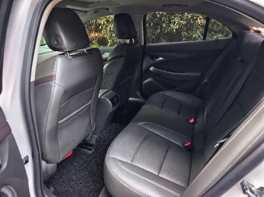 2018 Chevrolet Malibu 1.5T 170HP L4 6AT,autocango,china used car exporter,china ev exporter,chinese used car exporter,chinese used ev exporter