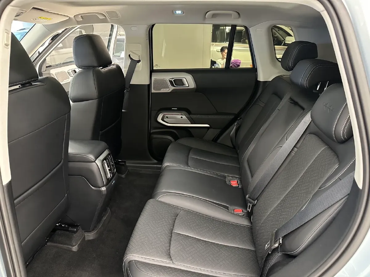 2025 FangChengBao Tai 3 BEV,autocango,china used car exporter,china ev exporter,chinese used car exporter,chinese used ev exporter