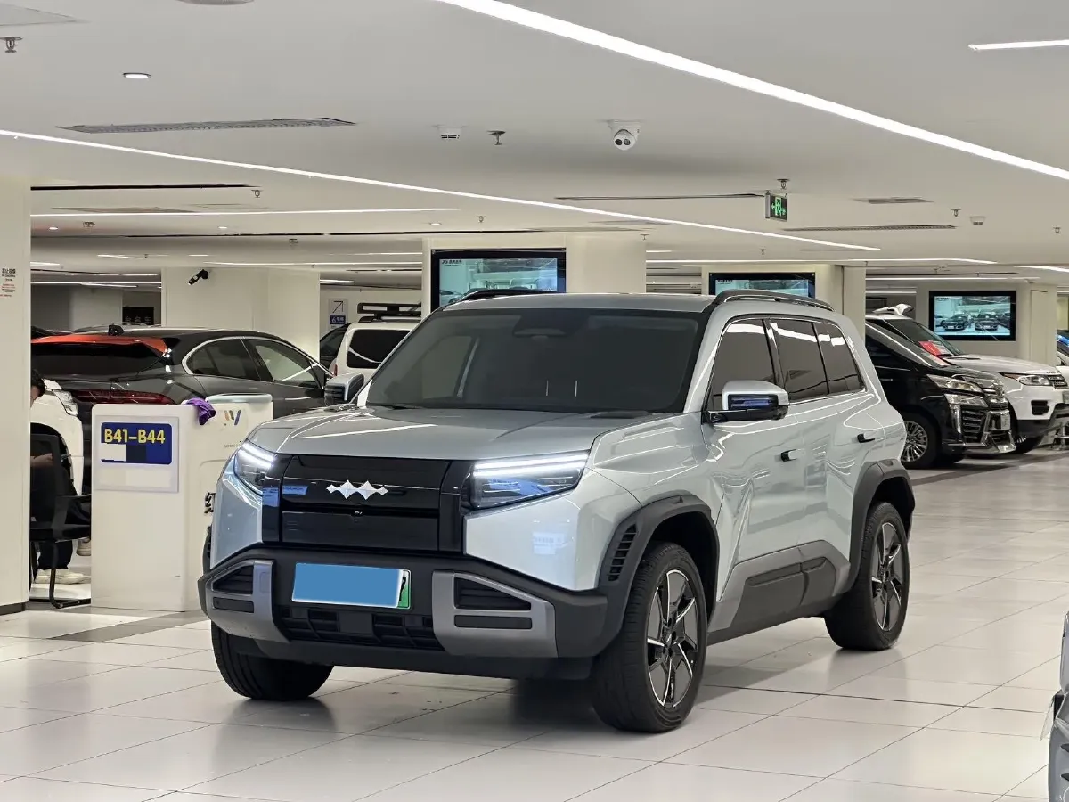 2025 FangChengBao Tai 3 BEV,autocango,china used car exporter,china ev exporter,chinese used car exporter,chinese used ev exporter