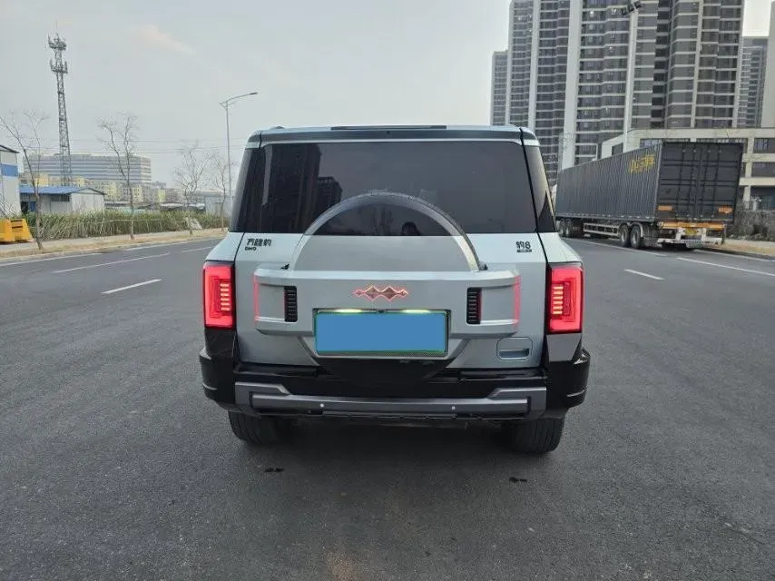 2025 FangChengBao Bao 8 2.0T 245HP L4 E-CVT PHEV 36.8KWH,autocango,china used car exporter,china ev exporter,chinese used car exporter,chinese used ev exporter