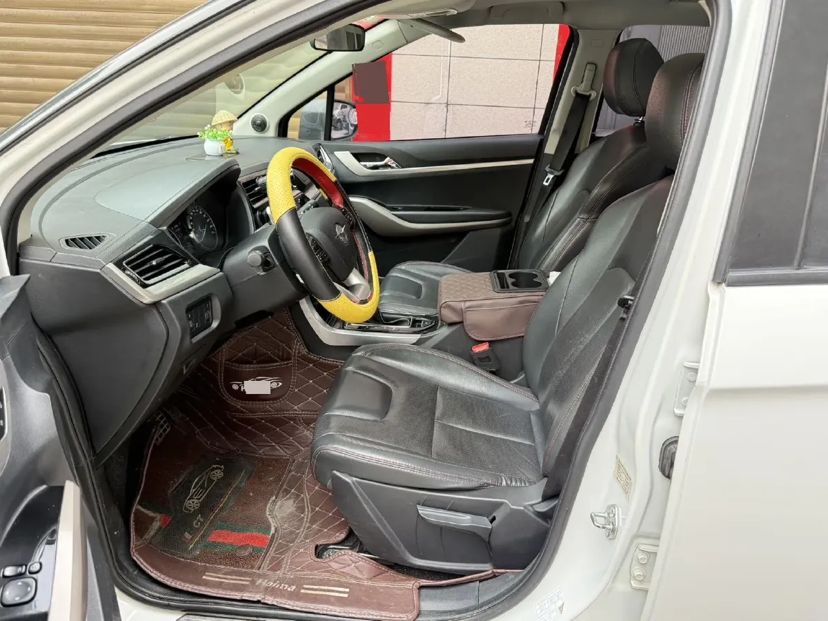 2018 HaiMa S5 Young Edition 1.6L 122HP L4 CVT,autocango,china used car exporter,china ev exporter,chinese used car exporter,chinese used ev exporter