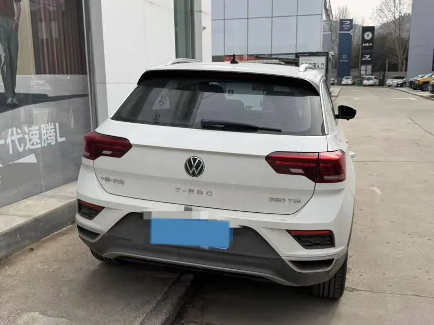 2021 Volkswagen T-Roc 1.4T 150HP L4 7DCT,autocango,china used car exporter,china ev exporter,chinese used car exporter,chinese used ev exporter