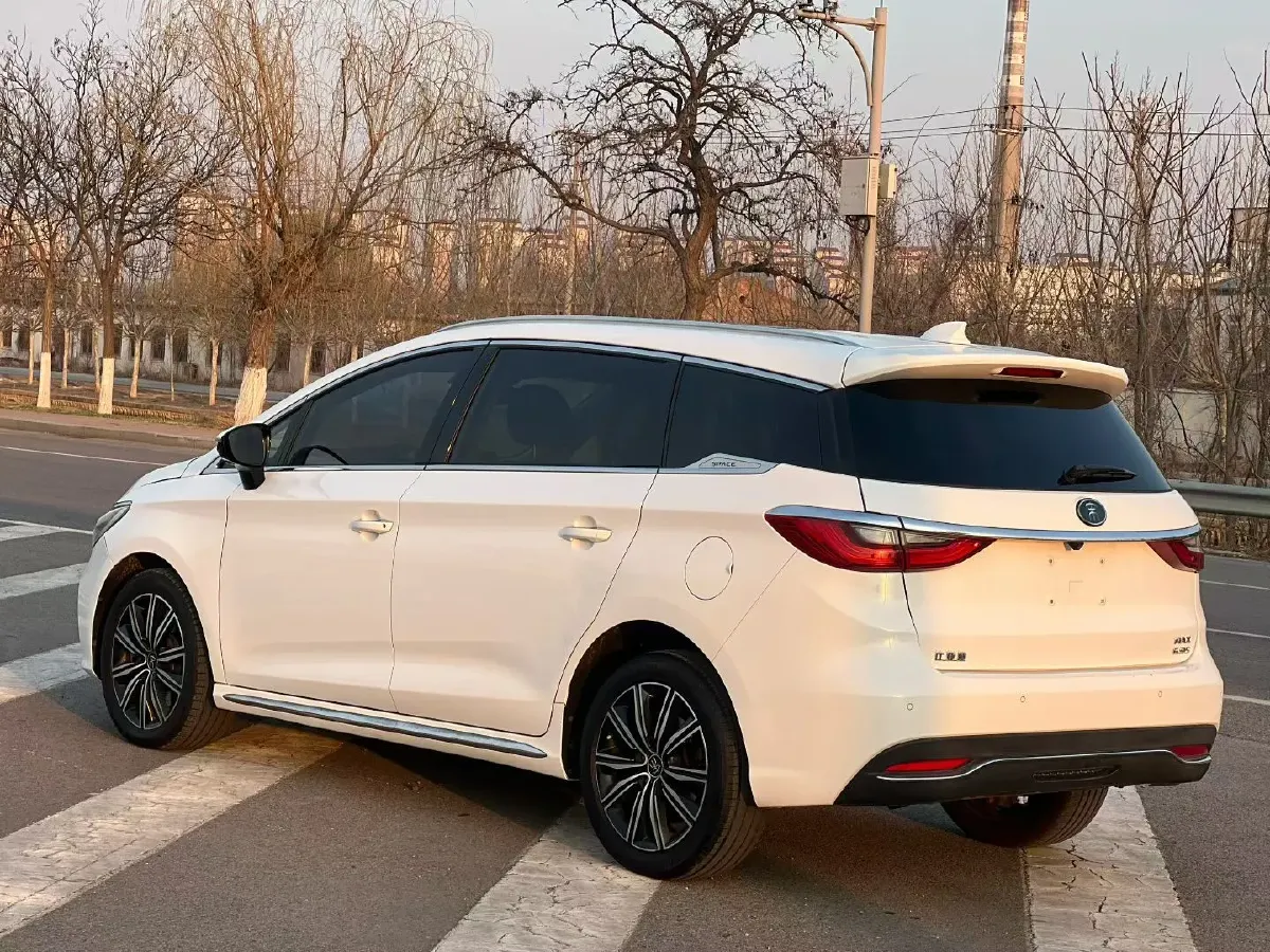 2019 BYD Song MAX 1.5T 160HP L4 6DCT PHEV 15.98KWH,autocango,china used car exporter,china ev exporter,chinese used car exporter,chinese used ev exporter